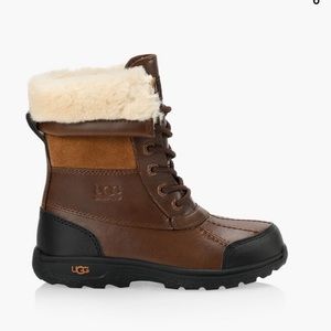 UGG BUTTE II CWR Kids size 1